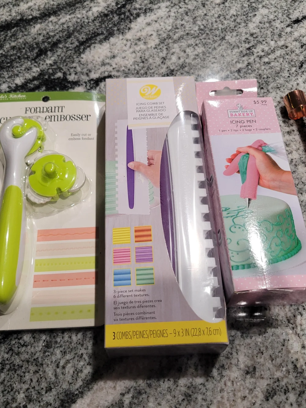 Cake decorating bundle-Wilton Icing Comb Set, Fondant Embosser, icing pen, corer